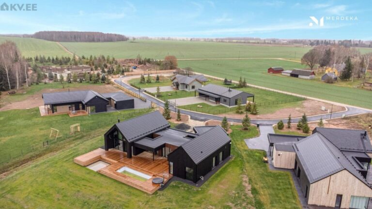 Eramaja ehitus (Kastre vald)